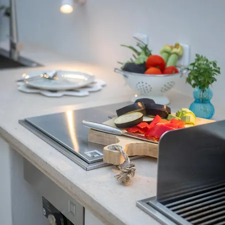 Villa Iremia By Thamnoi Living *